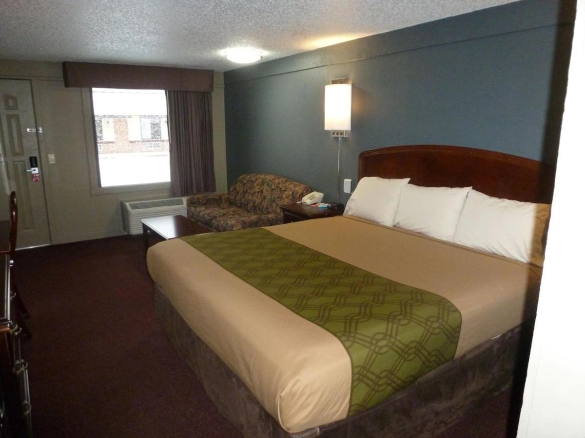 Econo Lodge Pittsburgh I-79 Esterno foto