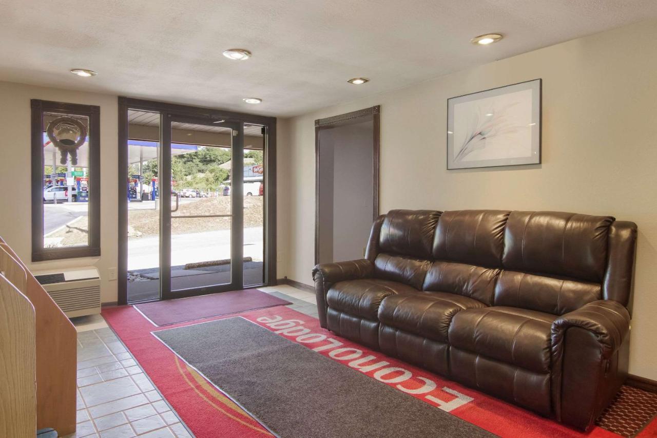 Econo Lodge Pittsburgh I-79 Esterno foto