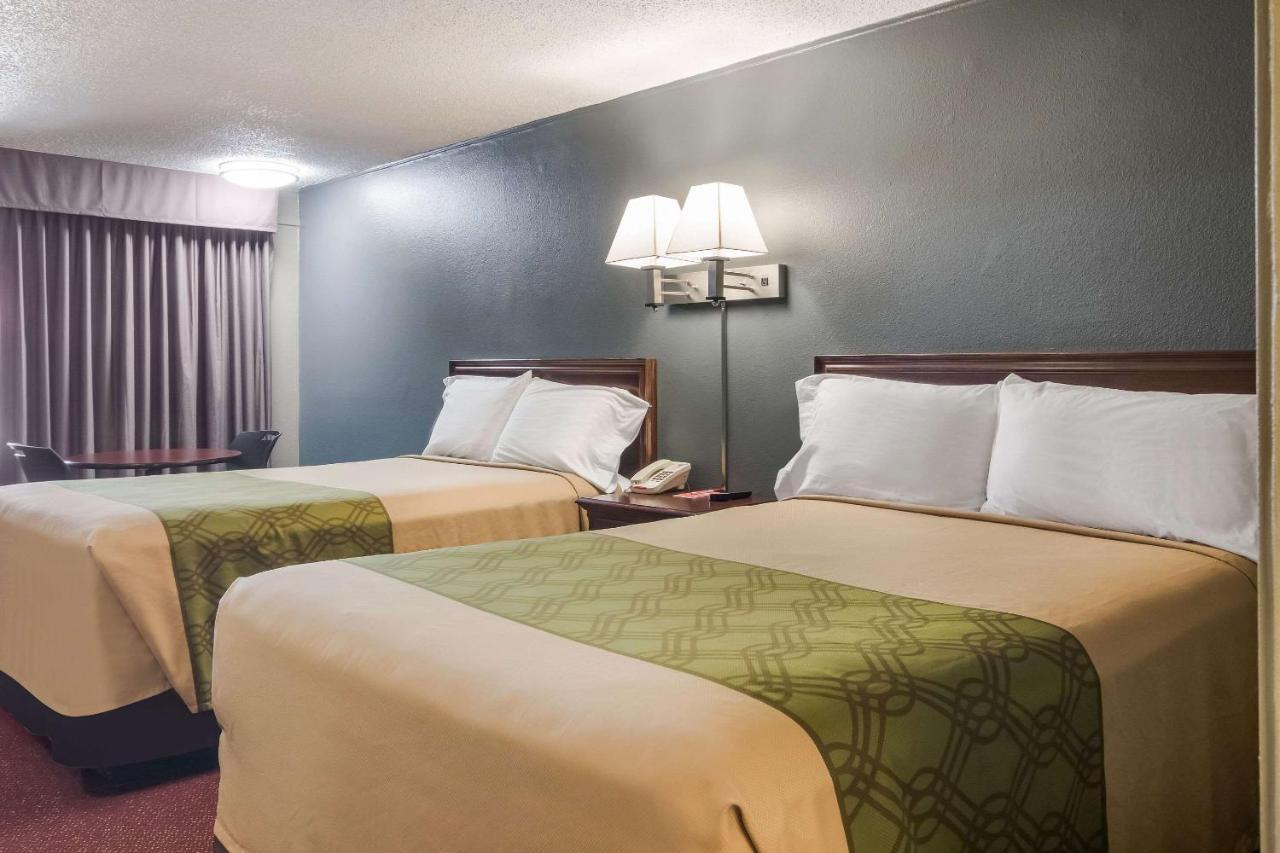Econo Lodge Pittsburgh I-79 Esterno foto
