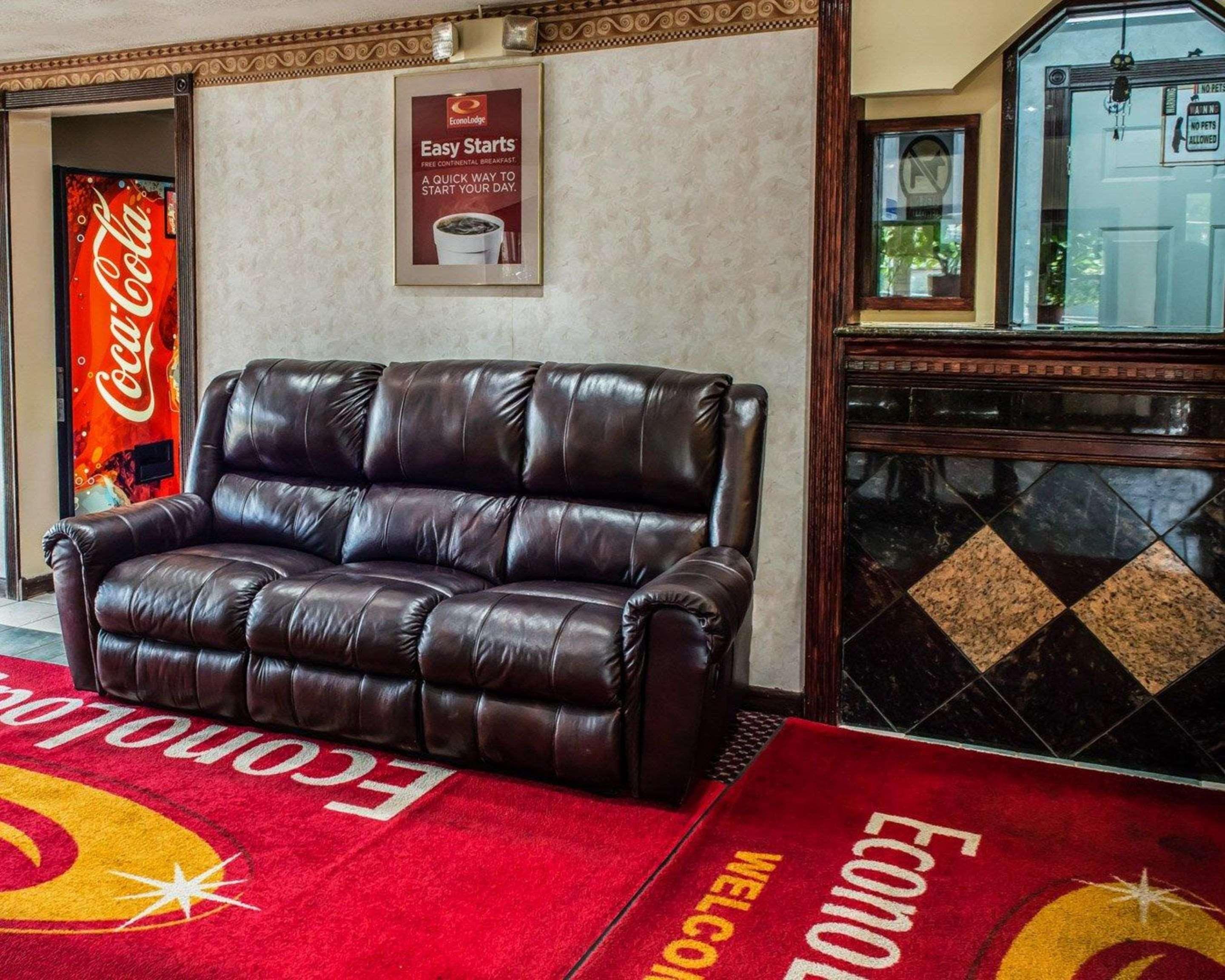 Econo Lodge Pittsburgh I-79 Esterno foto