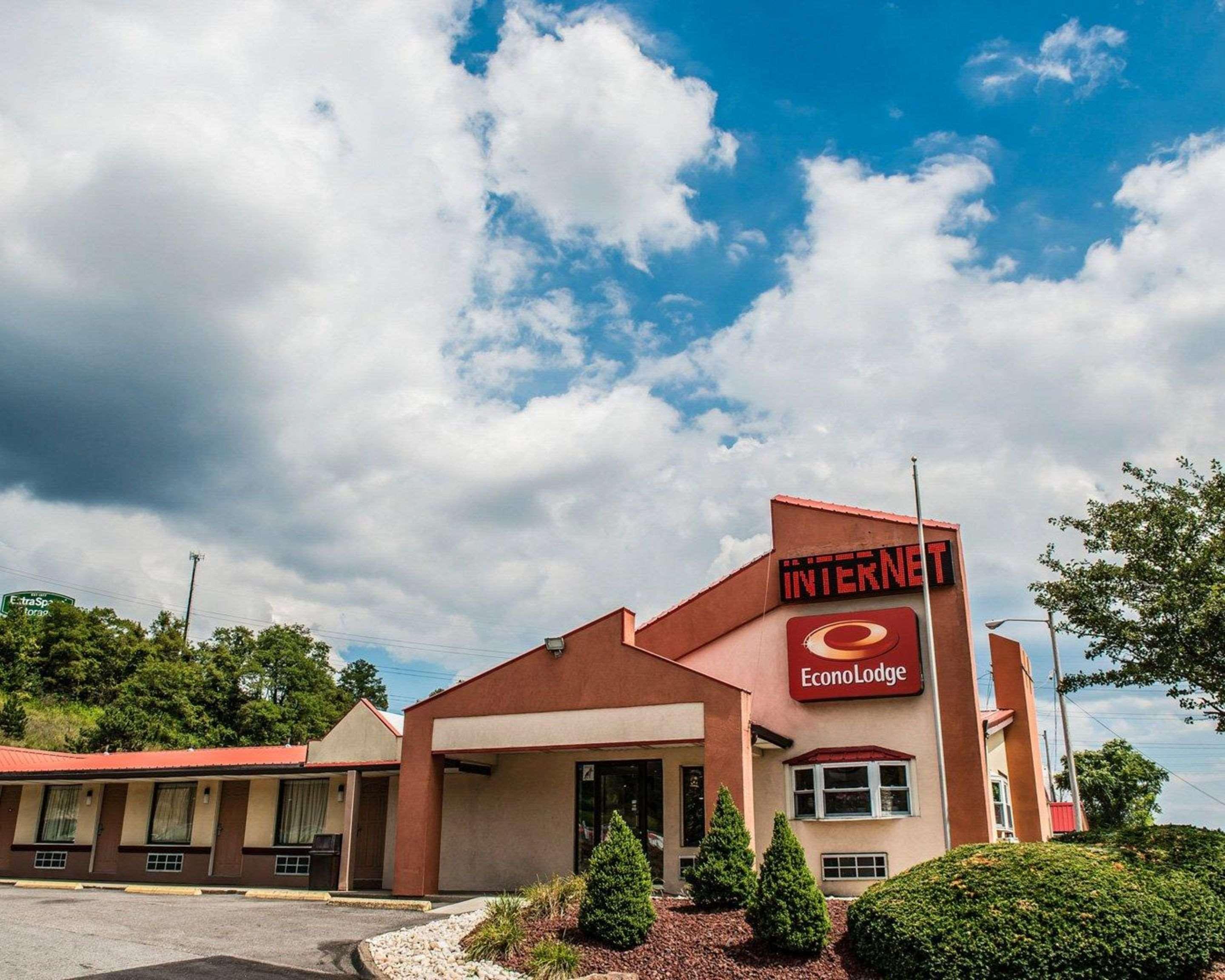 Econo Lodge Pittsburgh I-79 Esterno foto